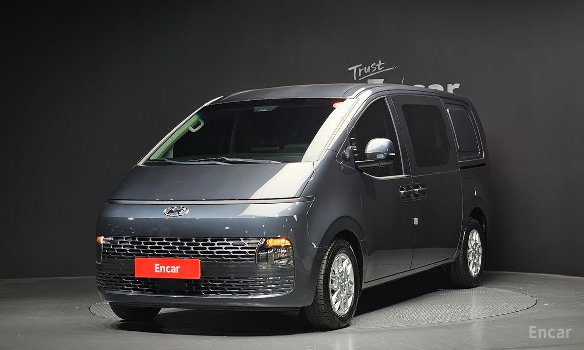 Hyundai Staria 2022