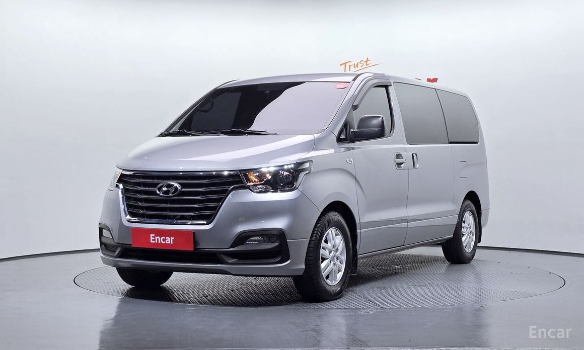 Hyundai Starex 2021