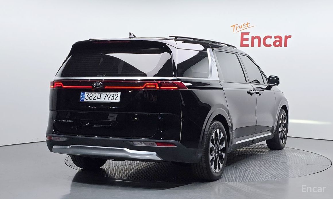Kia Canival 2021