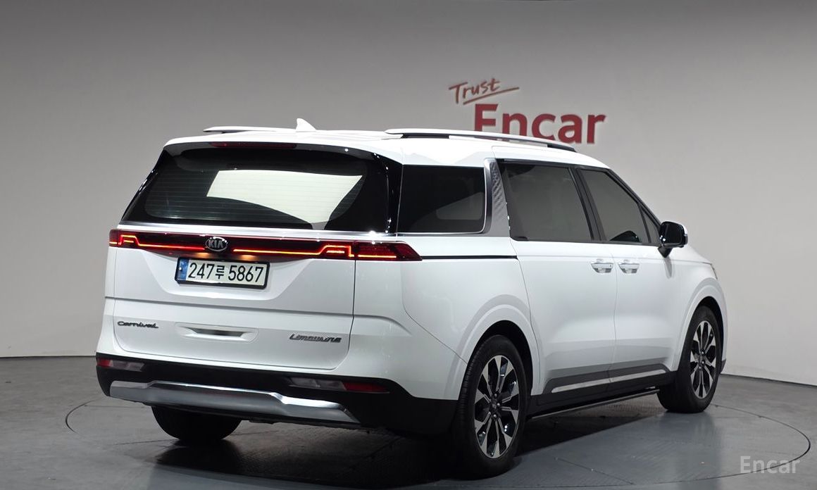 Kia Canival 2021