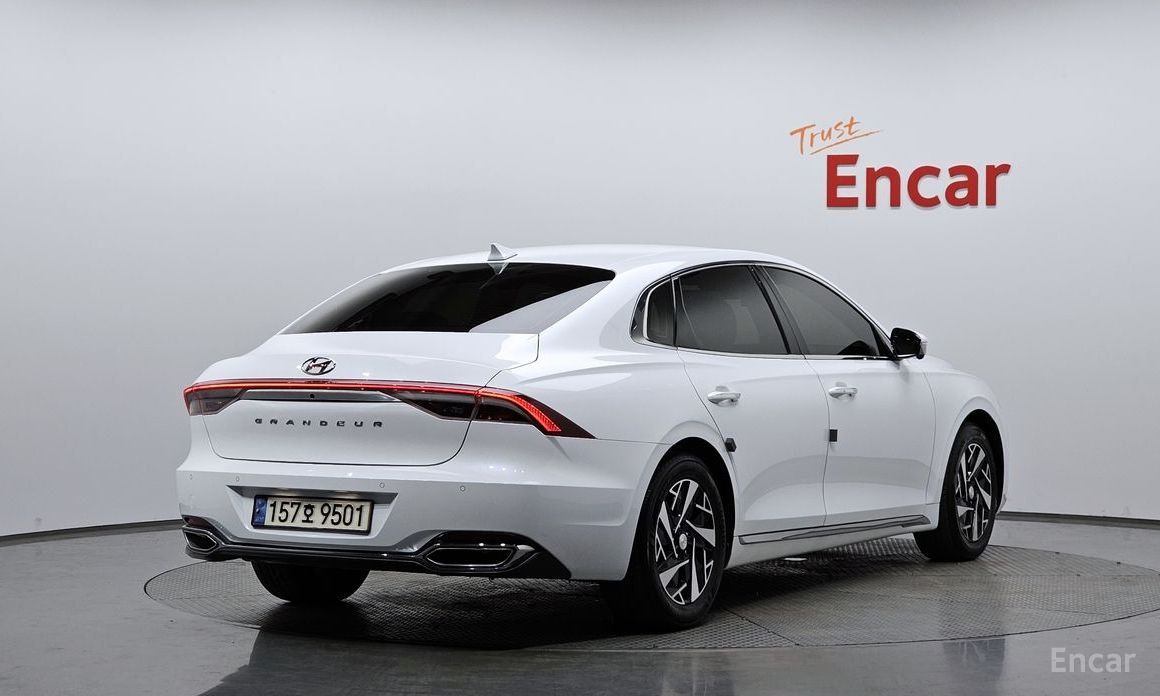 Hyundai Grandeur 2022