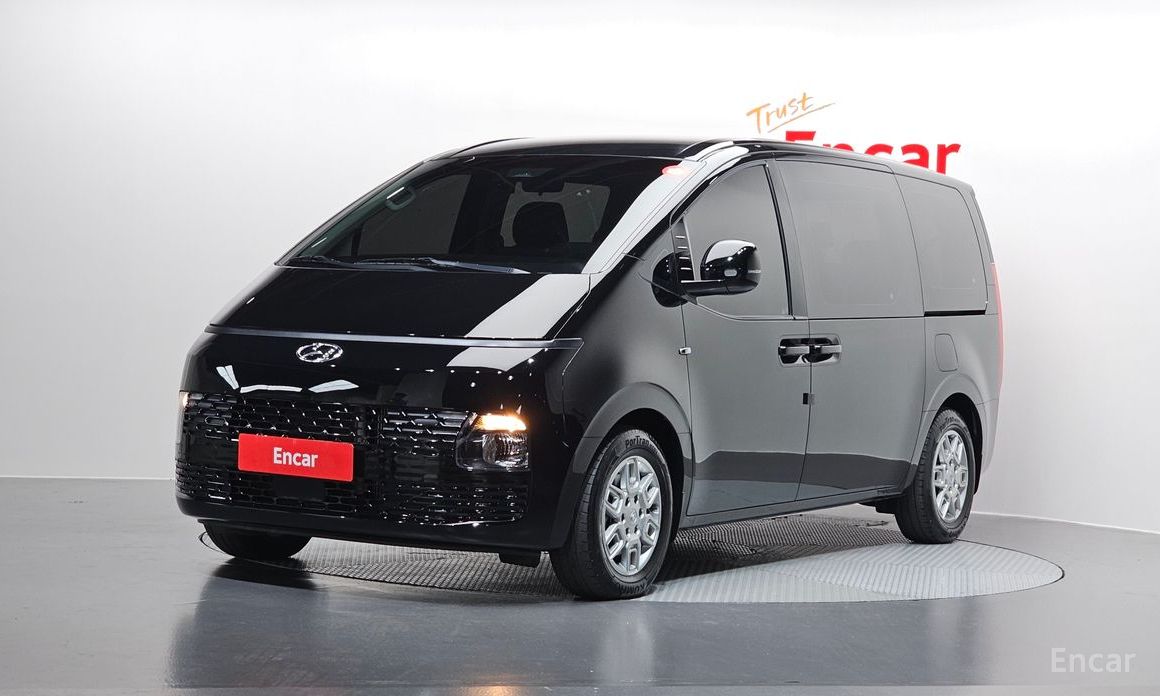 Hyundai Staria 2023