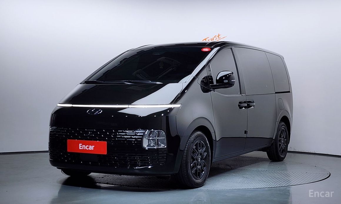 Hyundai Staria 2024