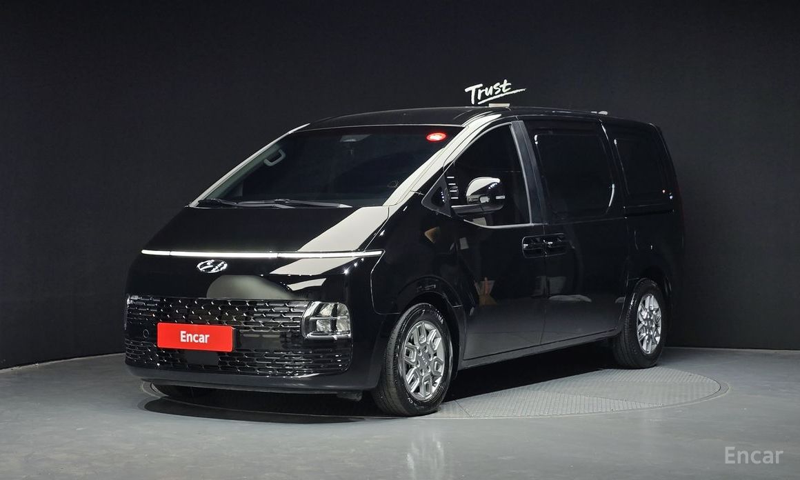 Hyundai Staria 2022