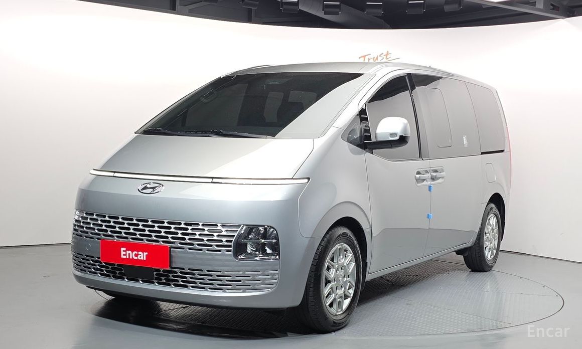 Hyundai Staria 2024