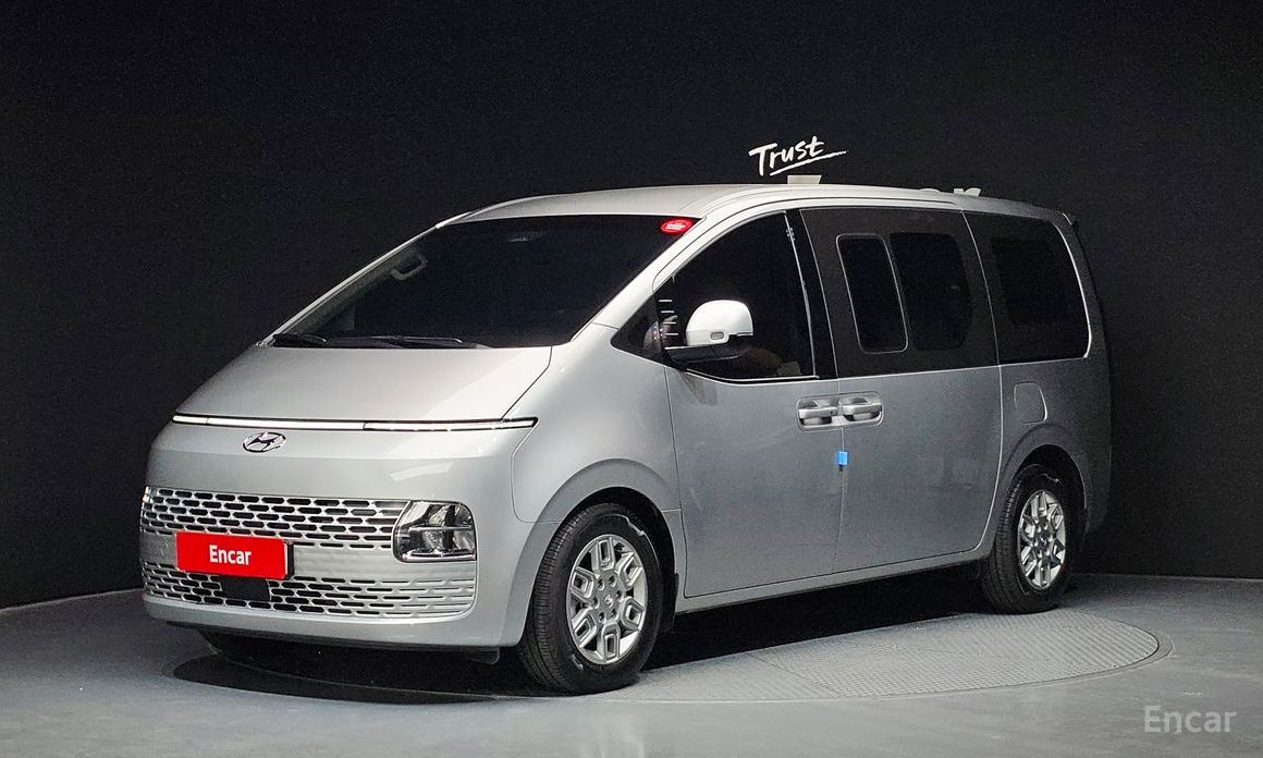 Hyundai Staria 2022
