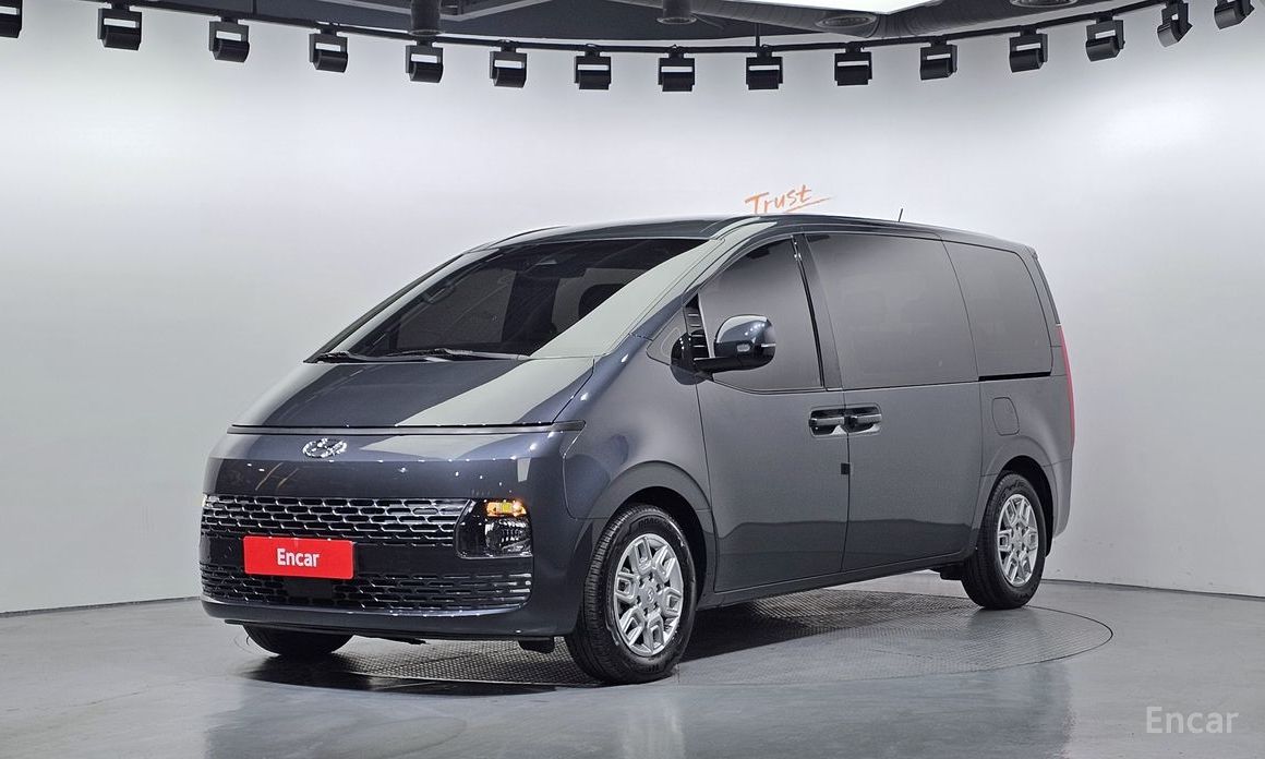 Hyundai Staria 2022
