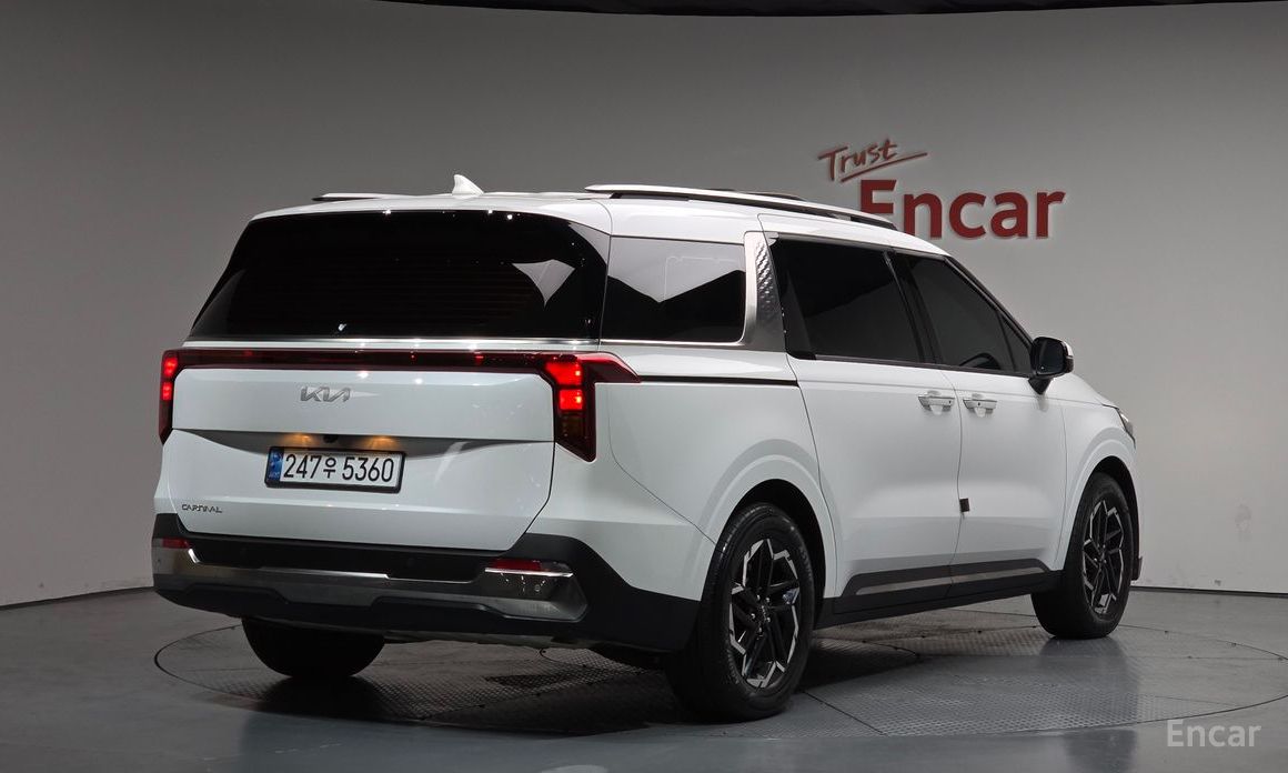 Kia Canival 2025