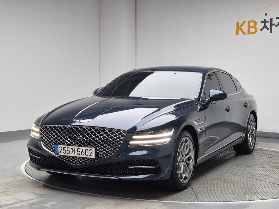 Genesis G80 2023