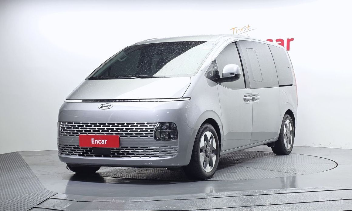 Hyundai Staria 2022