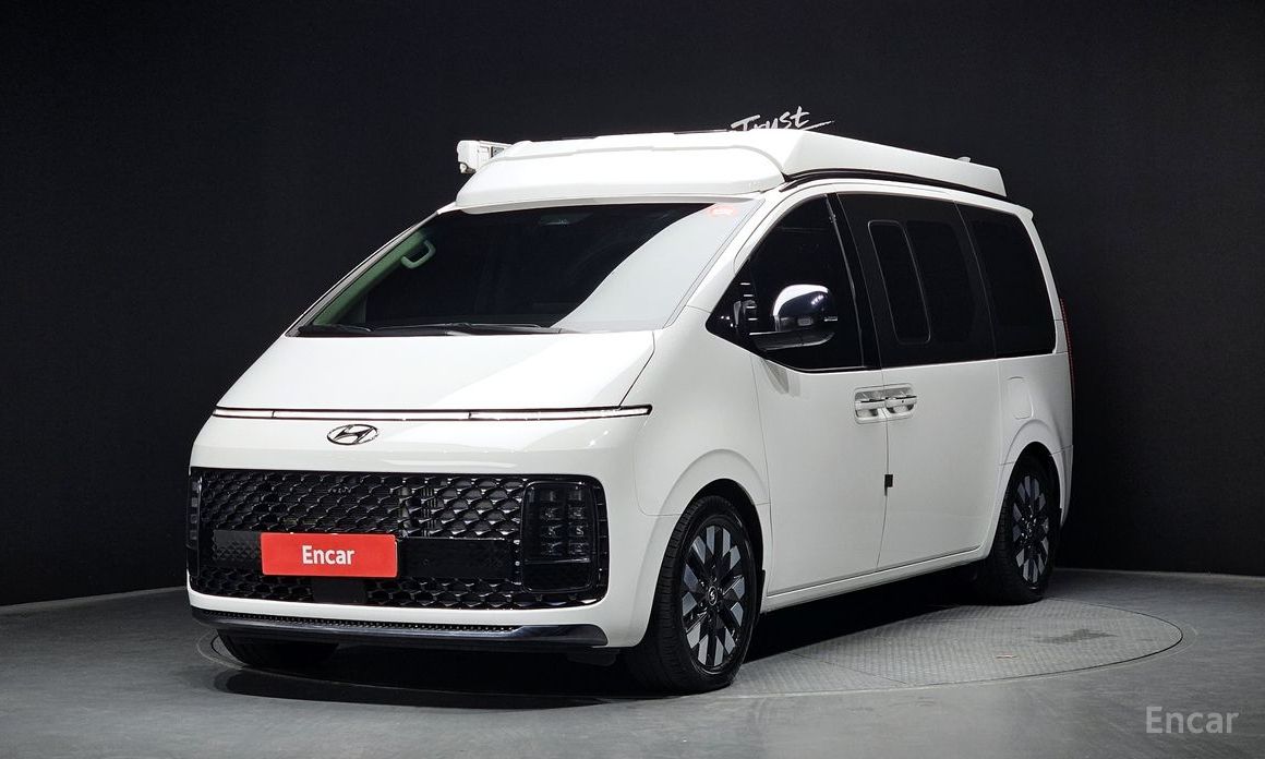 Hyundai Staria 2023