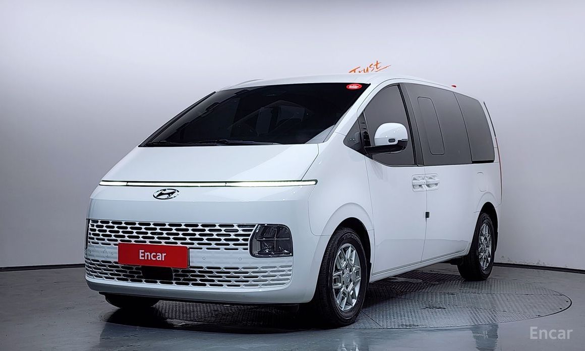 Hyundai Staria 2024