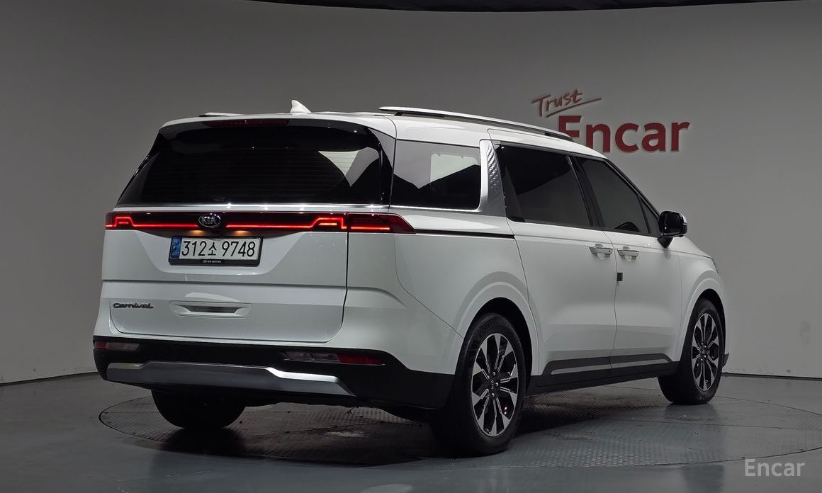Kia Canival 2021