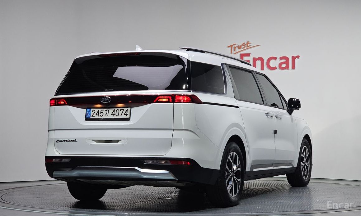 Kia Canival 2021