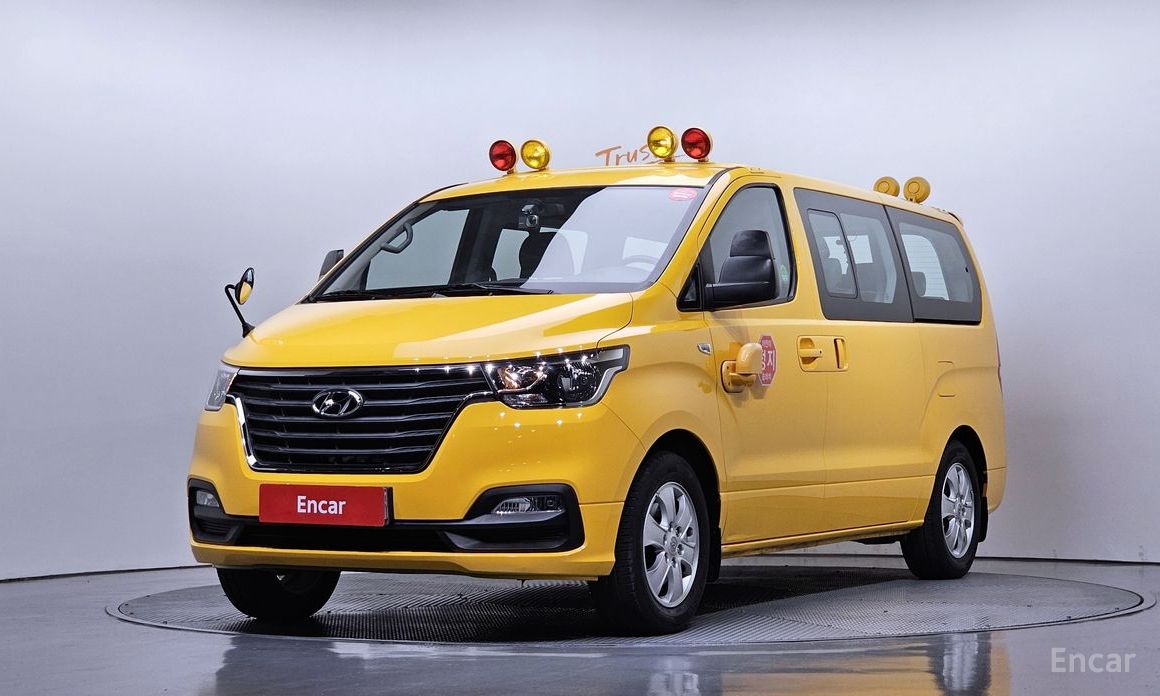 Hyundai Starex 2021