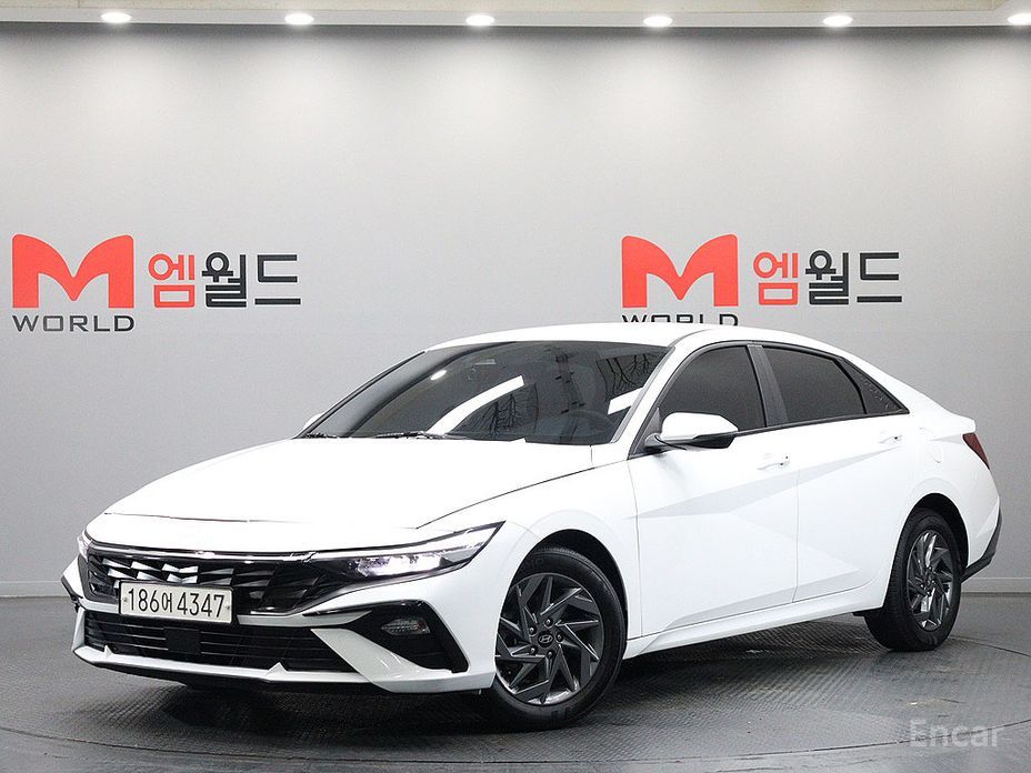 Hyundai AVANTE 2024