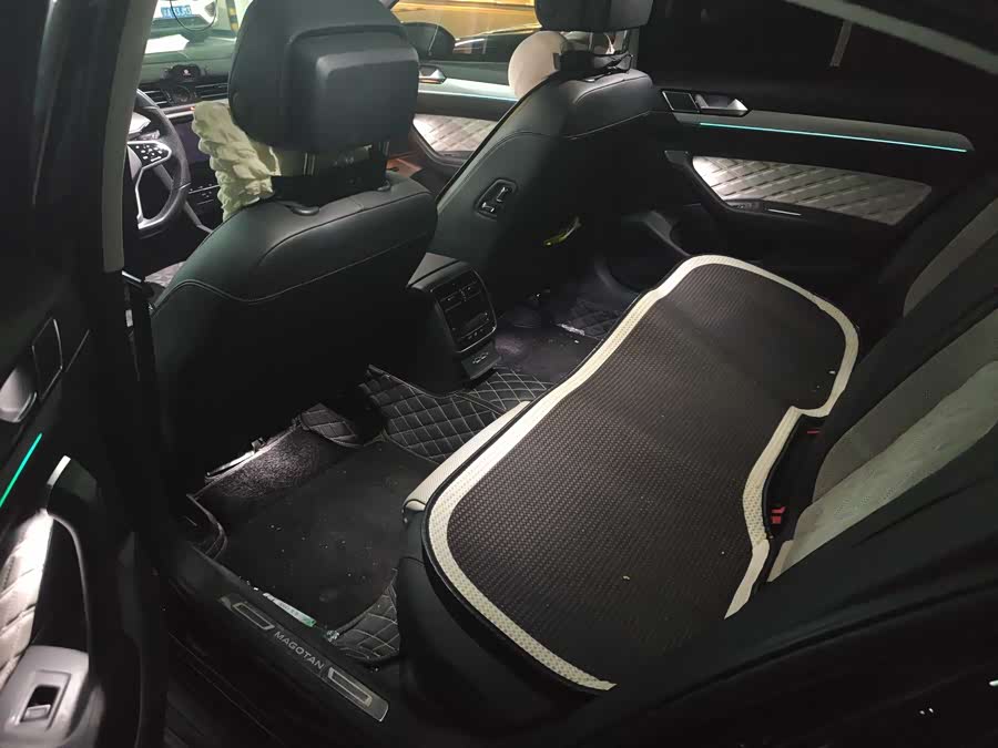 Volkswagen Magotan 2 Million Units Anniversary Edition