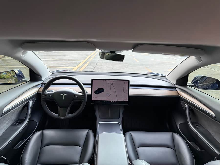 Tesla Model 3 Standard Range