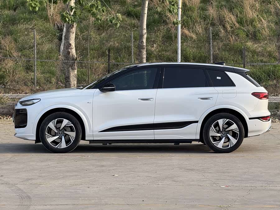 Audi Q6L e-tron Long Range