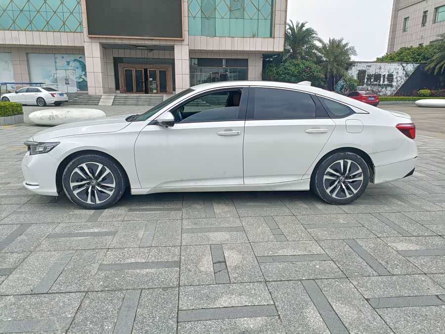 Honda Inspire