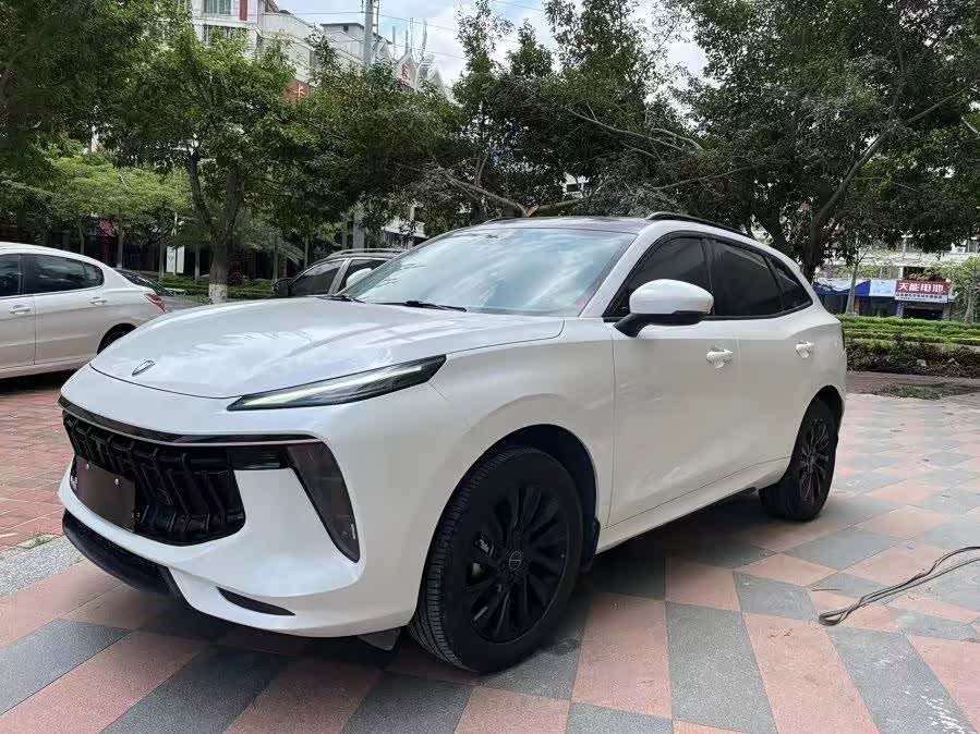 Dongfeng Fengon T5 EVO