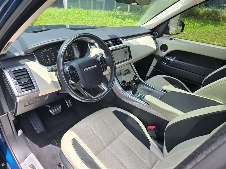 Land Rover Range Rover Sport 3.0 L6 Molan Liuguang