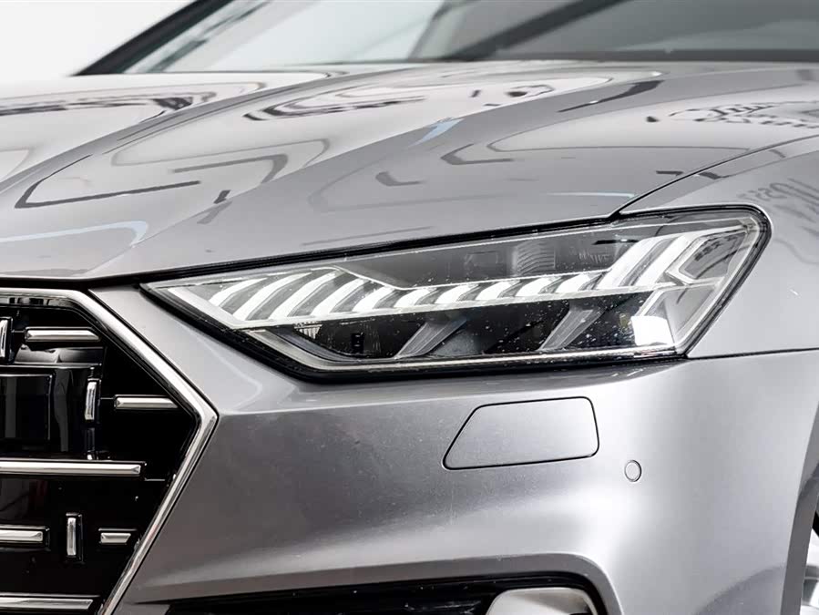 Audi A7L 45 TFSI S line Dream Edition Crystal Package