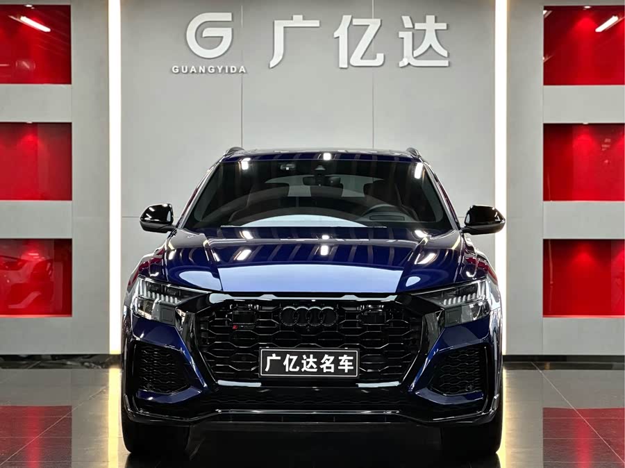 Audi RS Q8