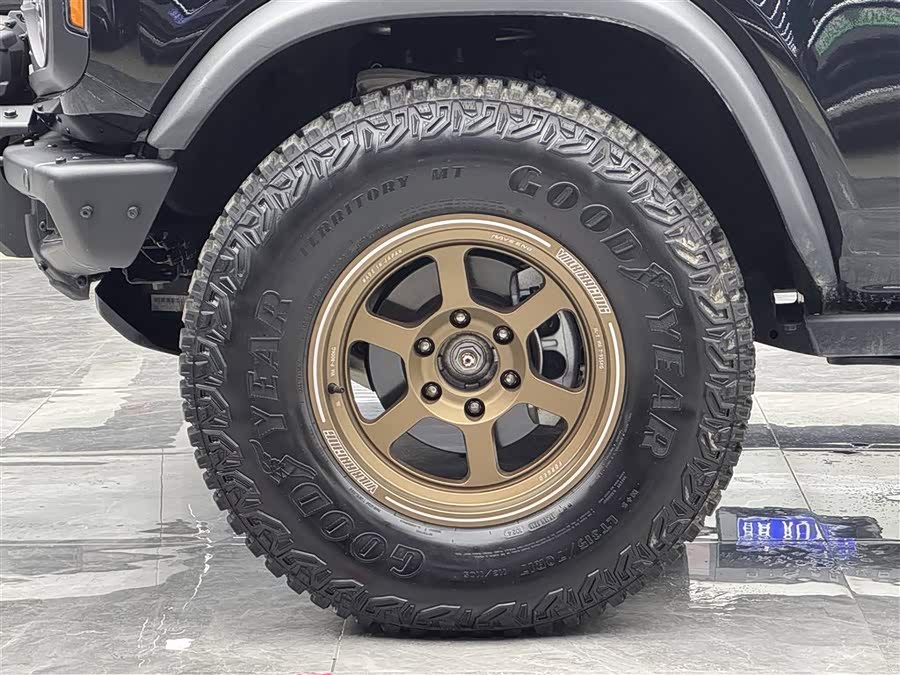 Ford Bronco