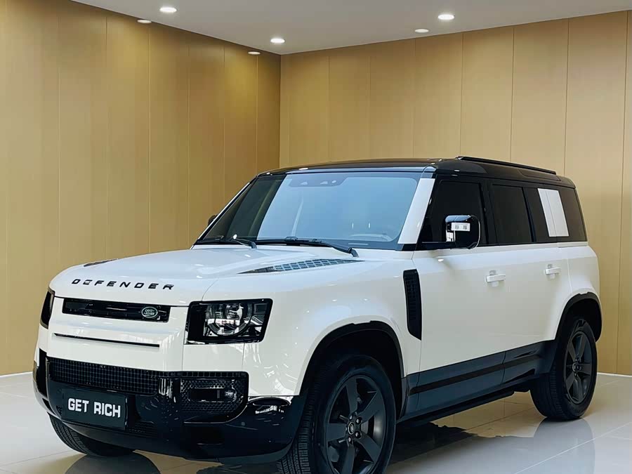 Land Rover Defender 110