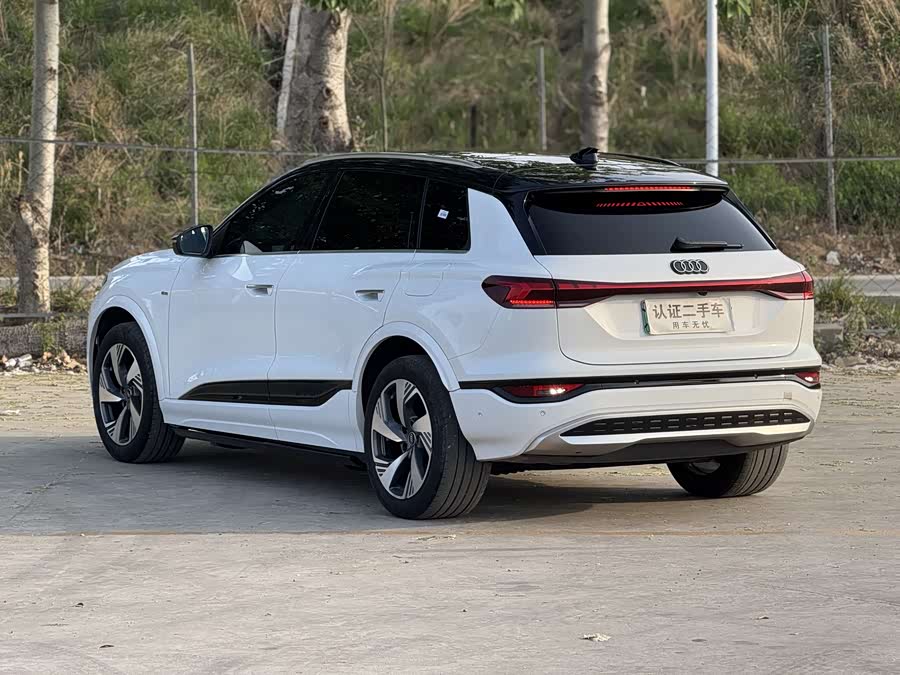 Audi Q6L e-tron Long Range