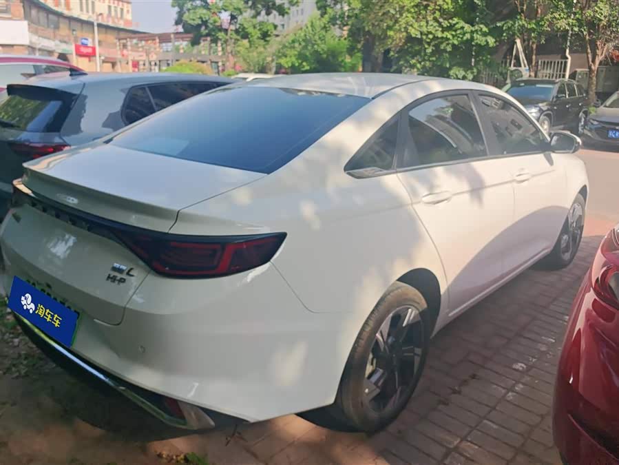Geely Emgrand L HiP 1.5TD-DHT Pro 100 km Super Rui