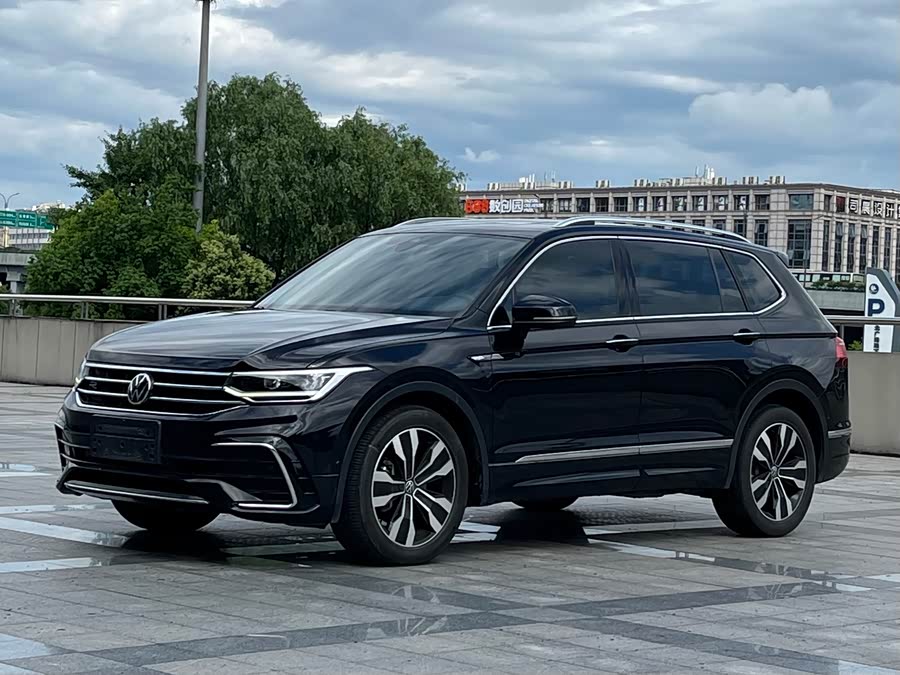 Volkswagen Tiguan L Facelift