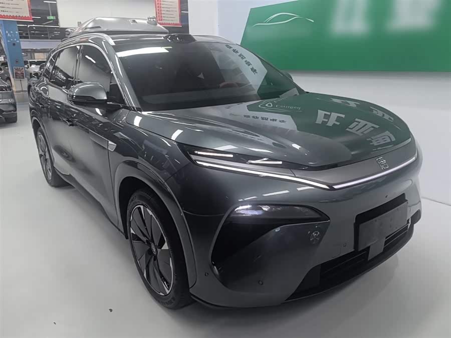 BYD Tang L DM 175 km Drone Player