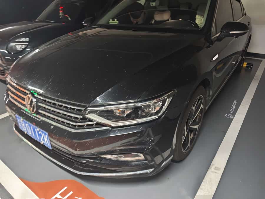 Volkswagen Magotan 2 Million Units Anniversary Edition