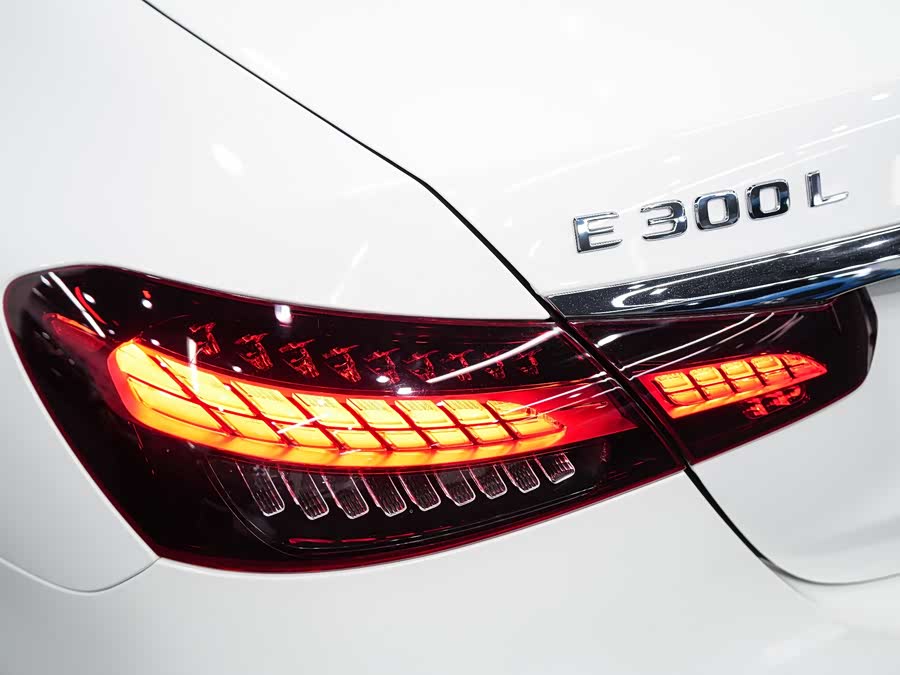 Mercedes-Benz E-Class E 300 L Sport Luxury (2021 Facelift)