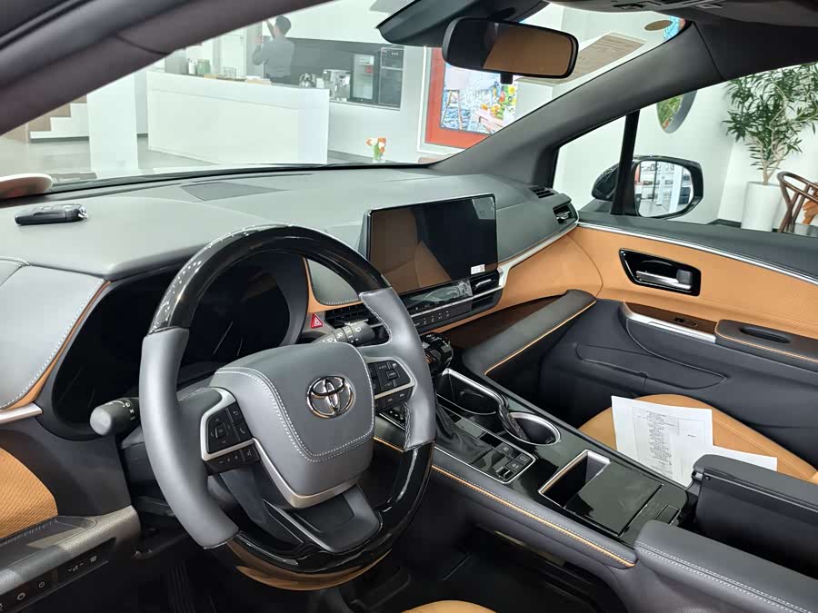 Toyota Granvia