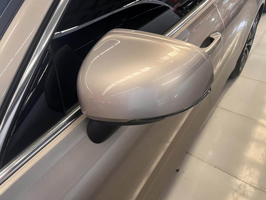 Volvo S60 B4 Zhiyi Luxury