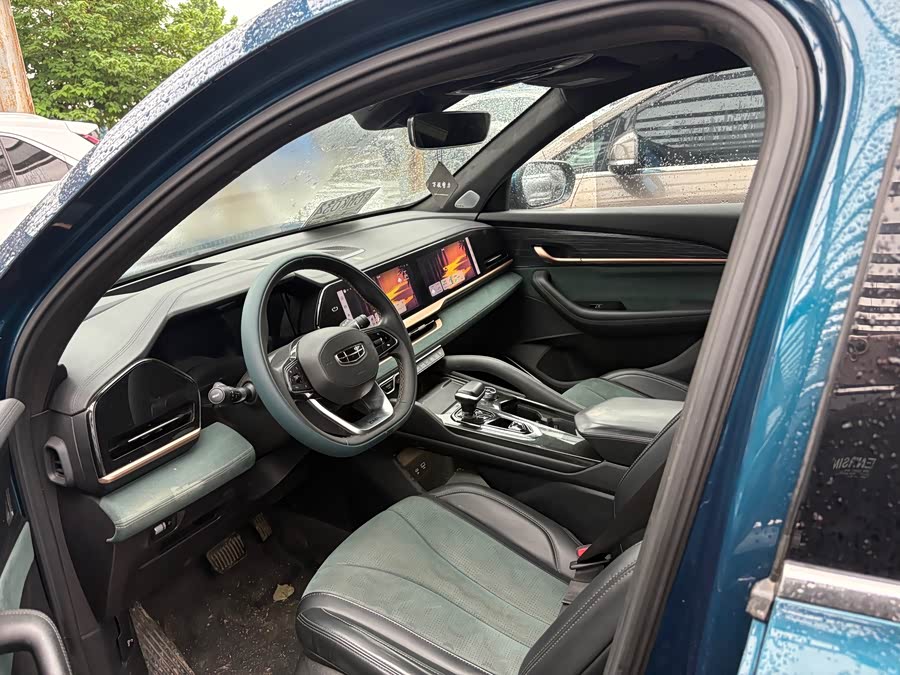 Geely Xingyue L