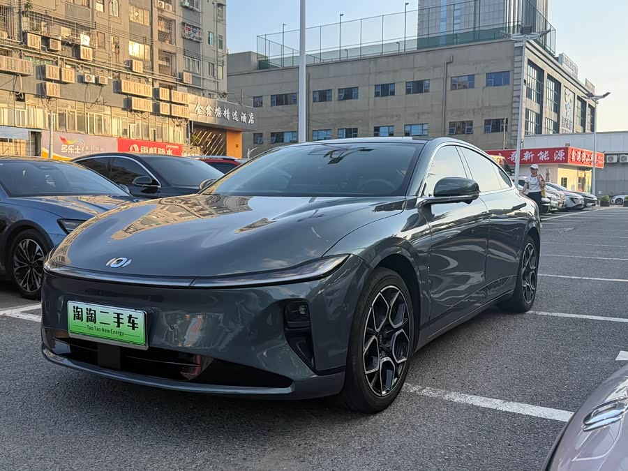 Changan Qiyuan A07 Blue Whale BEV 710 Flagship