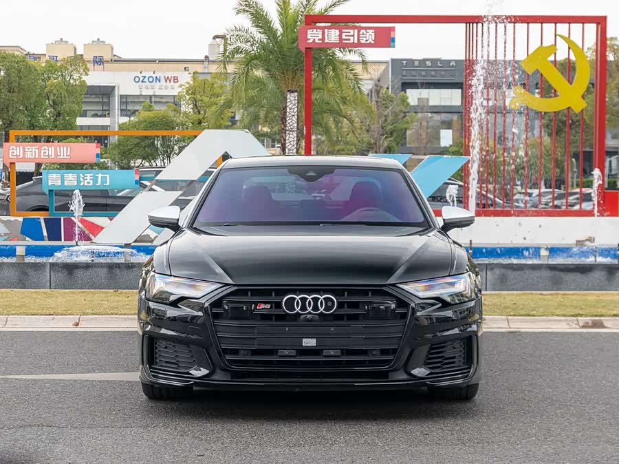 Audi S6