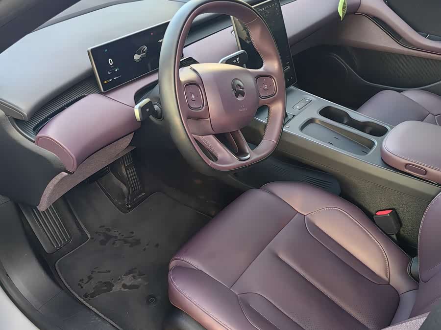 Nio ET5T