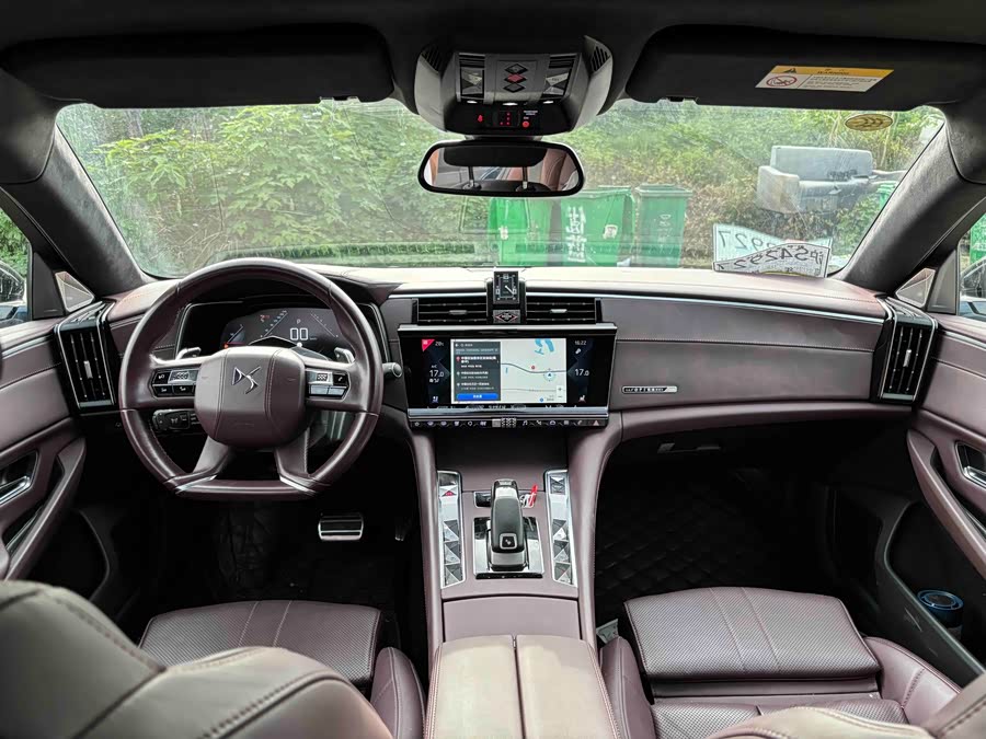 DS Automobiles 9 45THP Opera Edition