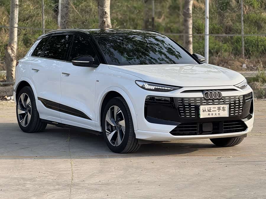 Audi Q6L e-tron Long Range
