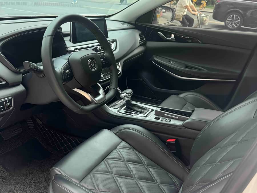 Changan Ruicheng CC Blue Whale Edition