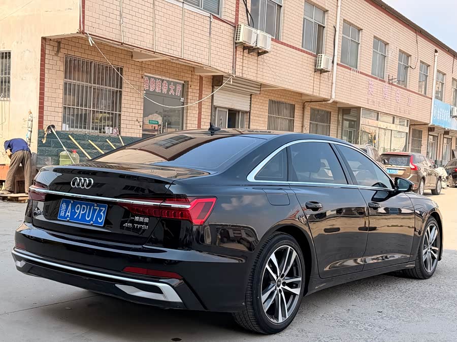 Audi A6L 40 TFSI Luxury Dynamic