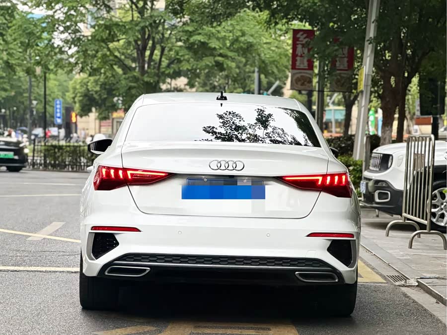 Audi A3L Limousine 35 TFSI Style Sport