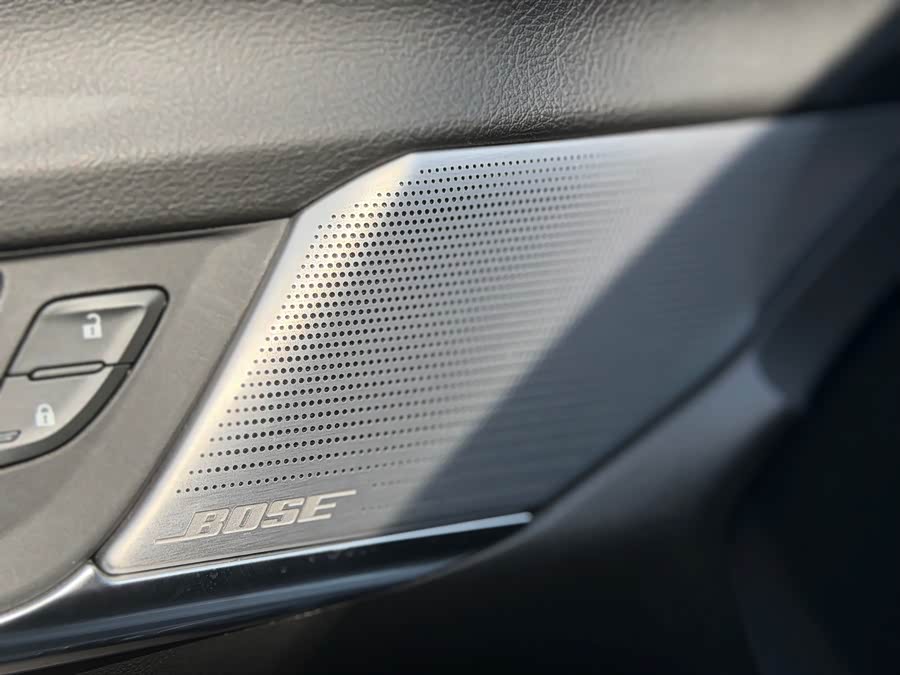 Cadillac CT4 28T Premium