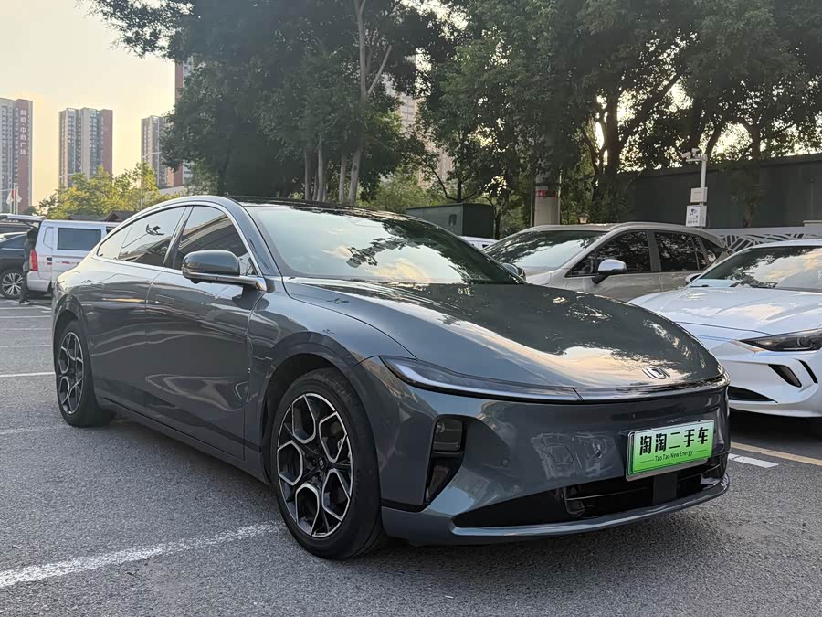 Changan Qiyuan A07 Blue Whale BEV 710 Flagship