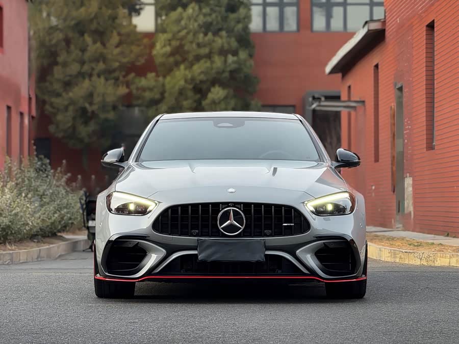 Mercedes-Benz Mercedes-AMG C 63 S E PERFORMANCE F1 Special Edition